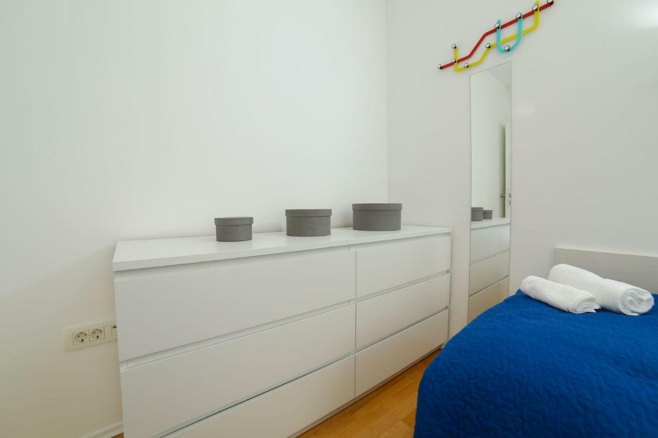 Amazing luxury 4star apartment Laura Supetar Bagian luar foto